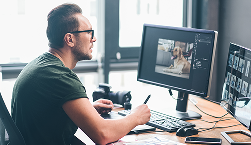 Professionnels de la création